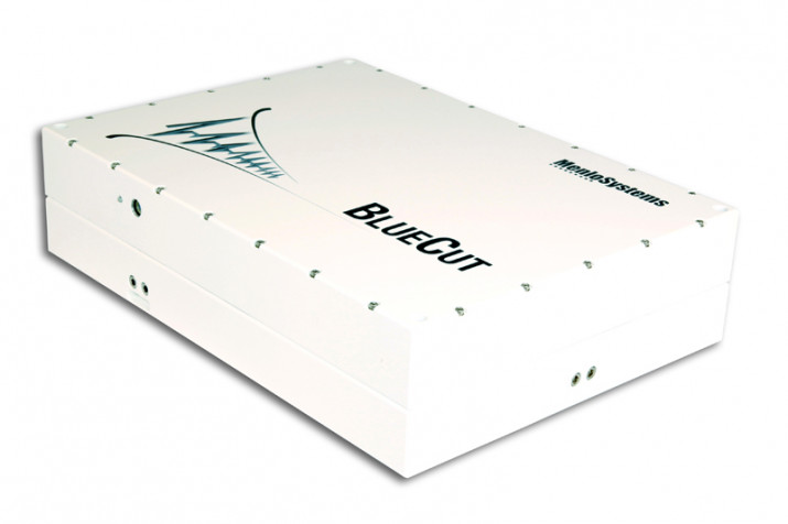 MENLO SYSTEMS_Microjoule Laser_BlueCut_pic_01_2015_3w